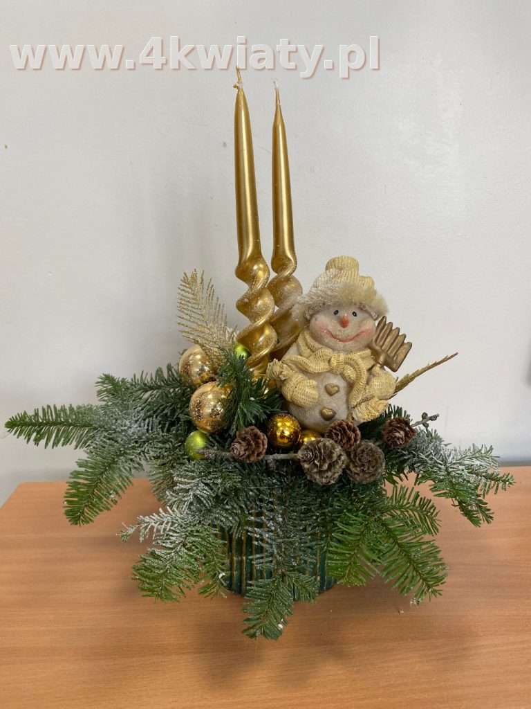 Stroik na stół, aranżacja Boże Narodzenie święta, złote świece figurka bałwanek